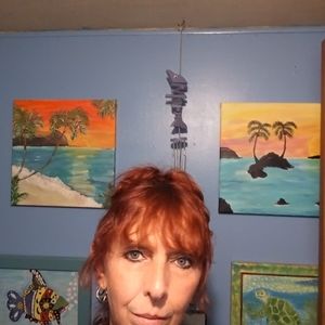 Meet your Posher, Dee